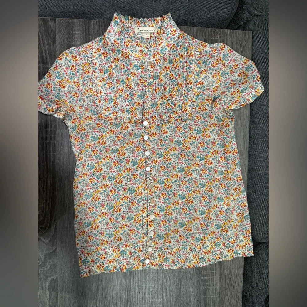 Twentyone  Floral Blouse - Multicolor - Picture 2 of 15